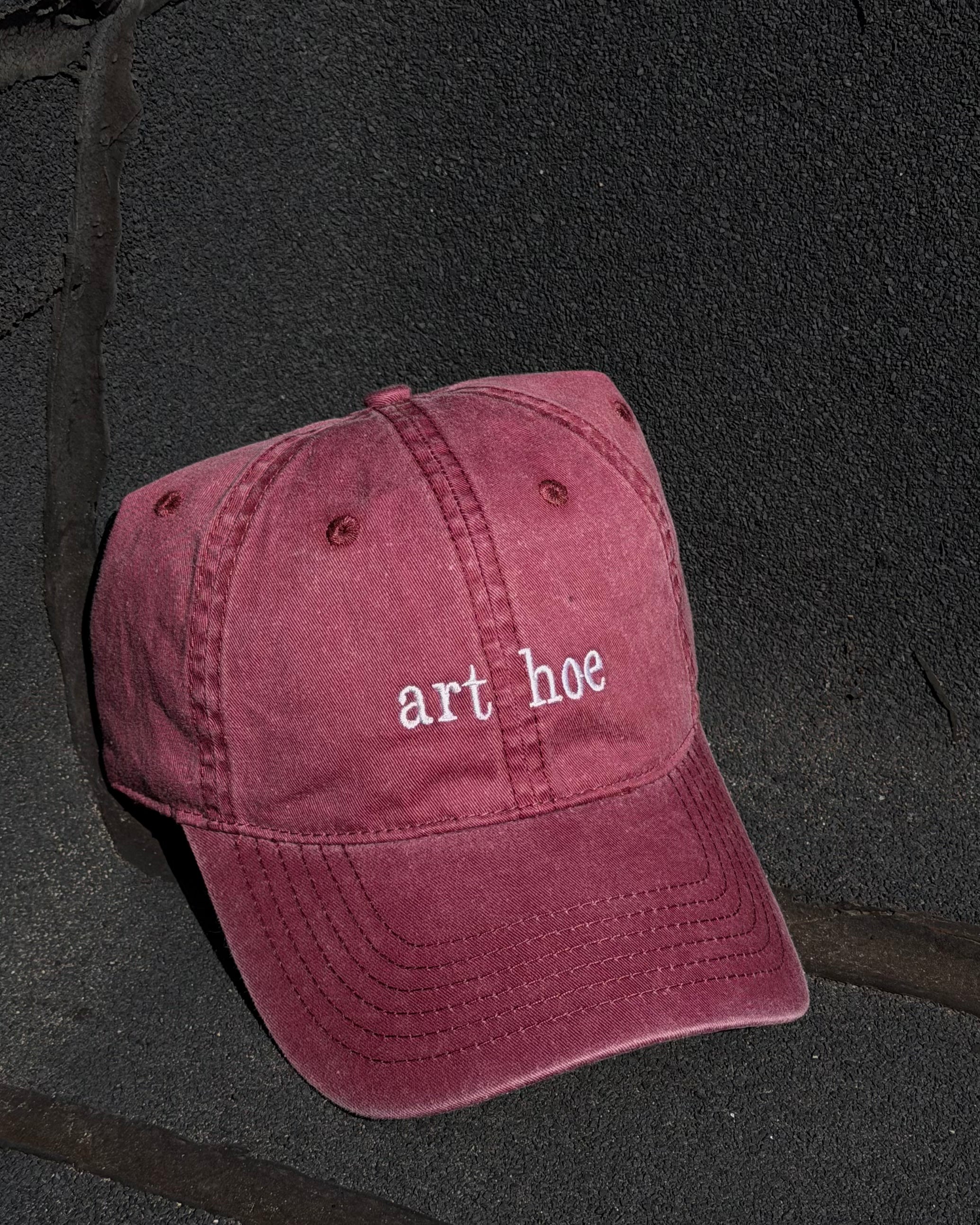 EMBROIDERED HAT - RED / WHITE THREAD