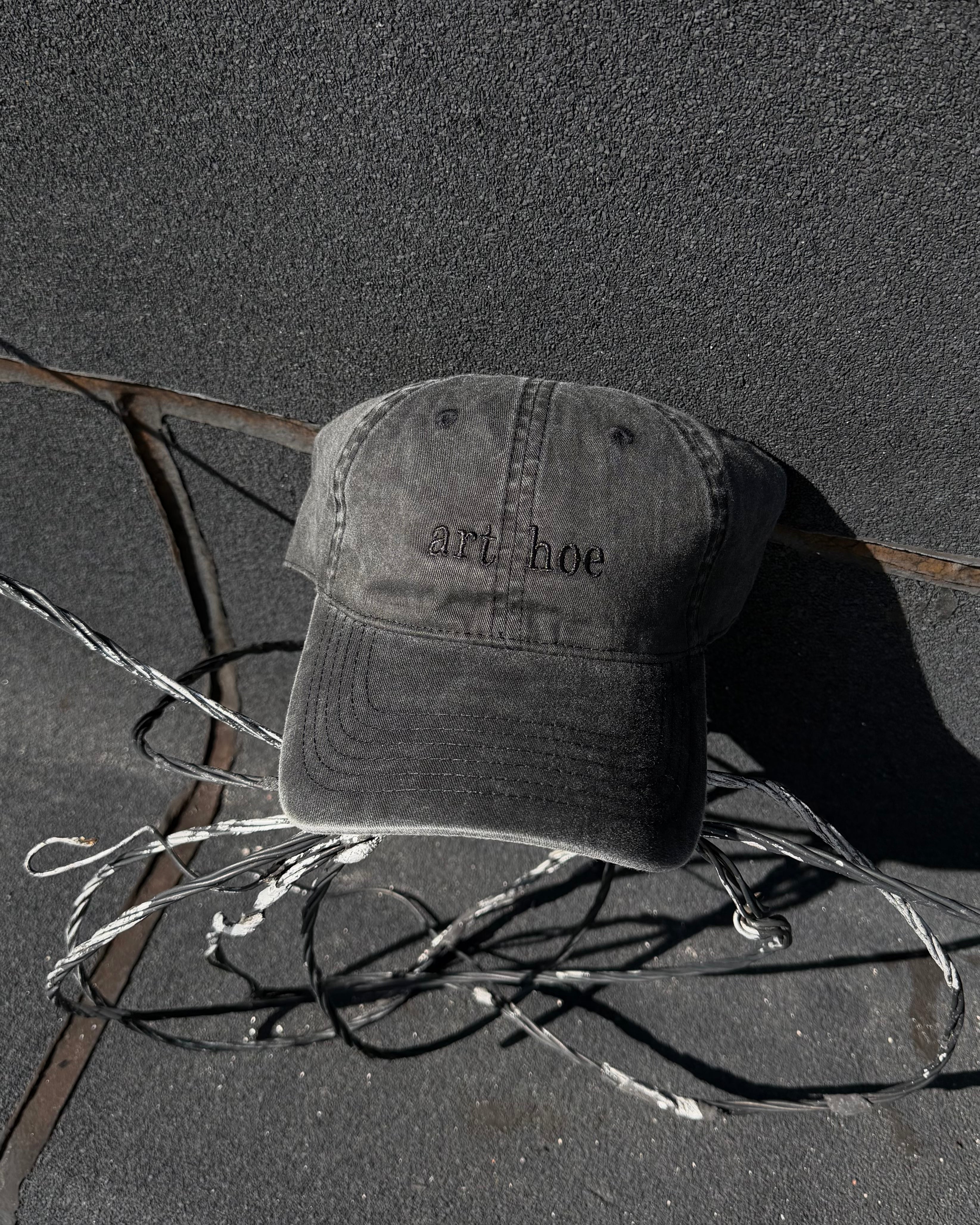 EMBROIDERED HAT - CHARCOAL / CHARCOAL THREAD