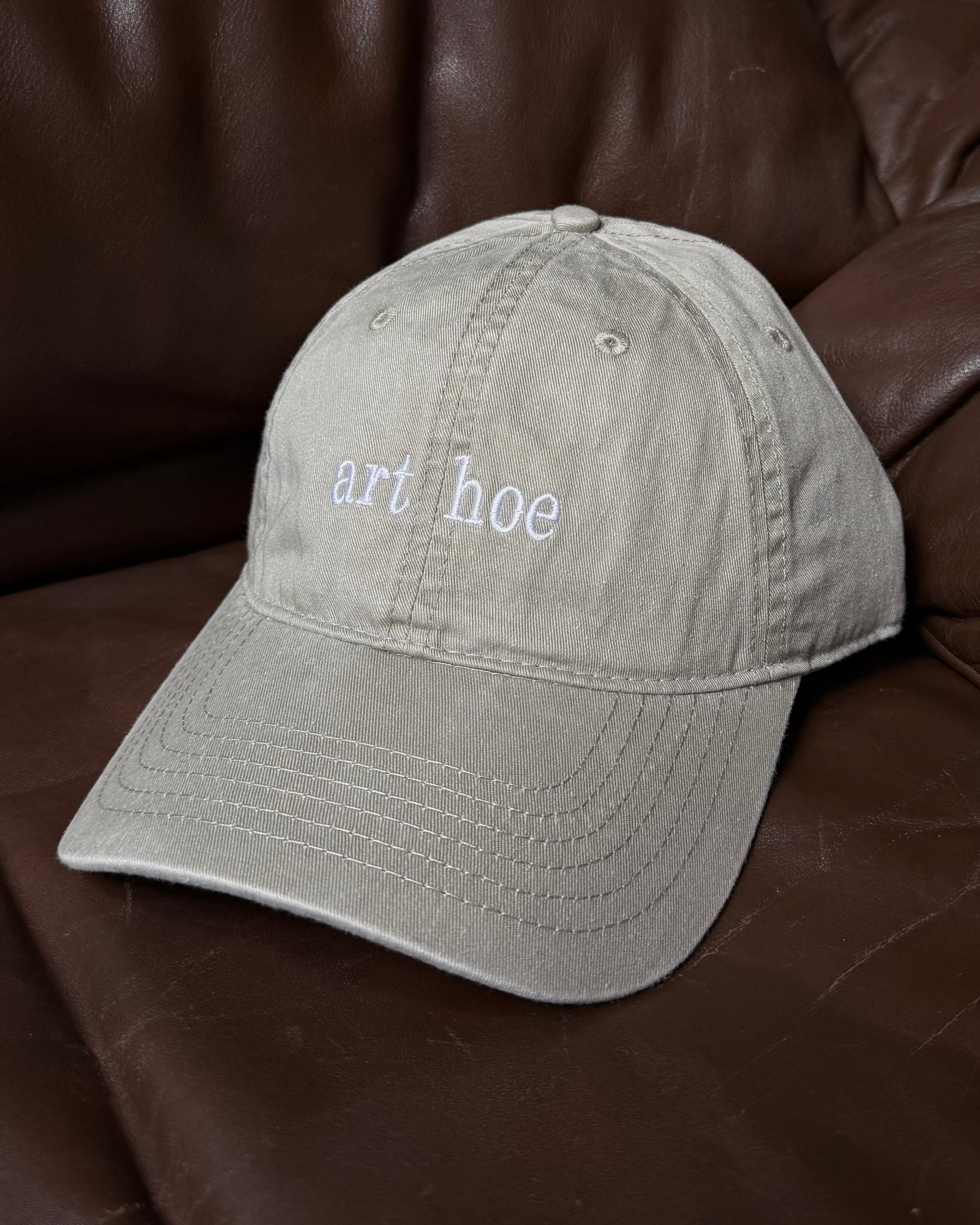 EMBROIDERED HAT - KHAKI / WHITE THREAD